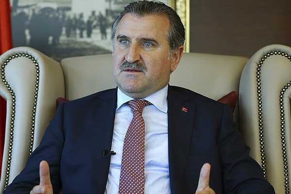 Bakan Bak, Guliyev'i tebrik etti