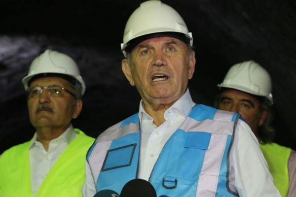 Kadir Topbaş'tan metro açıklaması