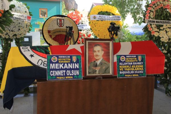 Yeşilçam'ın usta oyuncusu son yolculuğuna uğurlandı