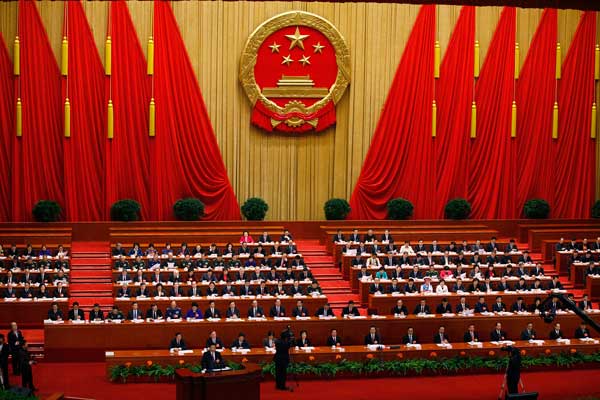 İki ülke arasındaki krizde Çin tarafını belirledi