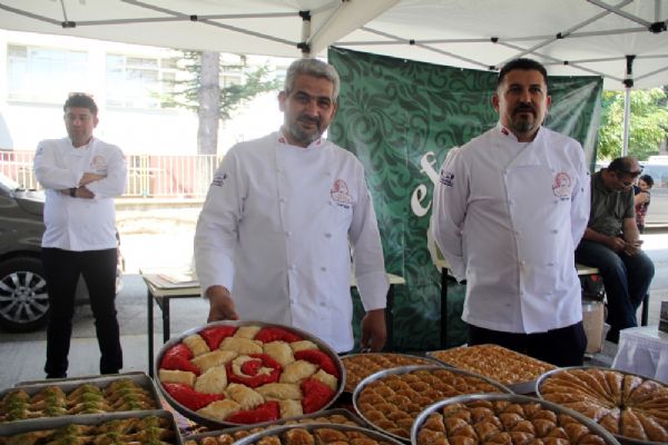 Aşçılık festivalinde 63 yörenin yemekleri tanıtıldı