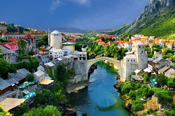 Sular ülkesi Bosna Hersek