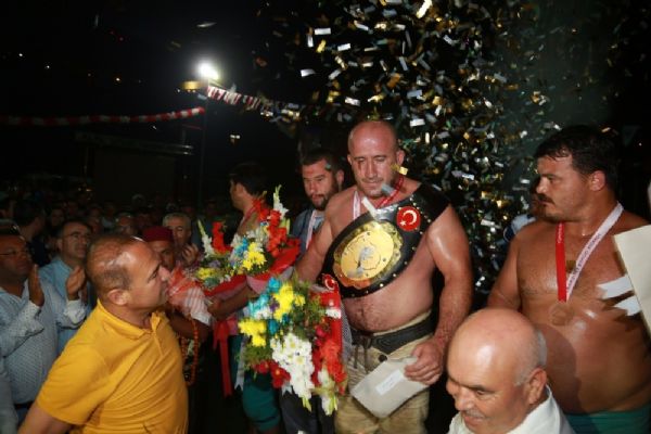 Bingöl, altın kemerin daimi sahibi oldu