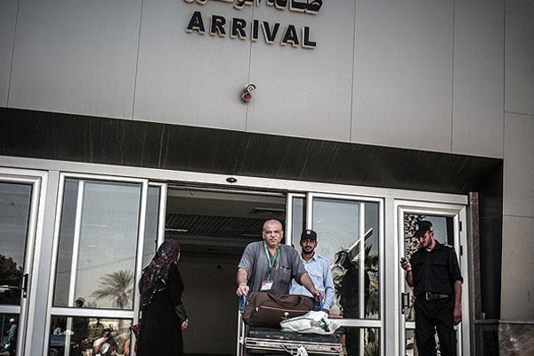 Mısır Refah sınır kapısını açtı