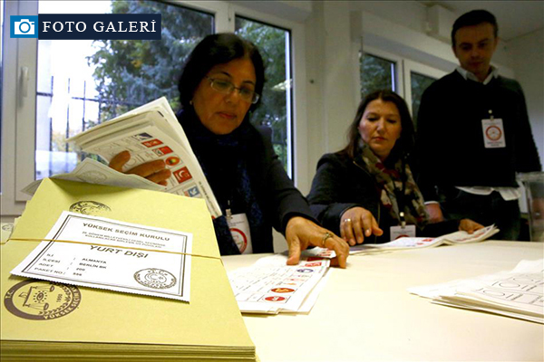 Avrupa'daki Türkler sandık başında