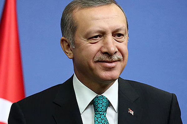 Erdoğan Türkiye'ye dönüyor
