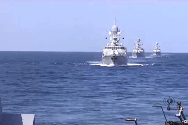 İran ve Rusya'dan 'Rus füzesine' yalanlama!