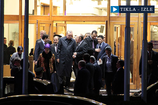 Erdoğan'a havalimanında gizemli dosya!