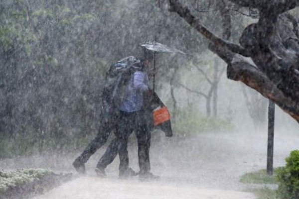 Meteoroloji'den 'çok kuvvetli' yağış uyarısı