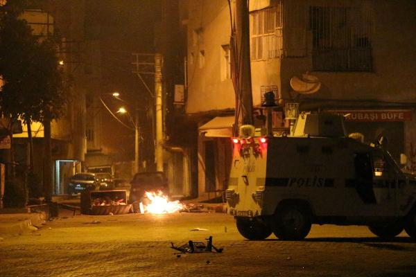 Cizre'de olaylı gece!