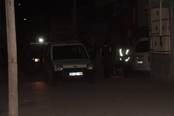 Adana'da operasyon: 15 gözaltı