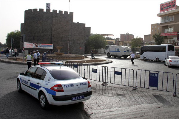 Diyarbakır'da sokağa çıkma yasağı