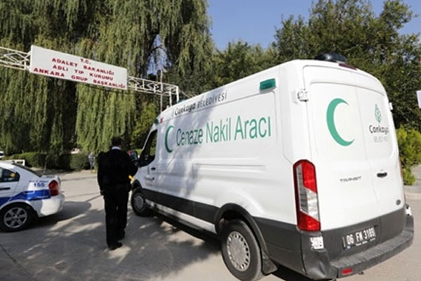 Bazı cenazeler ailelerine teslim edildi