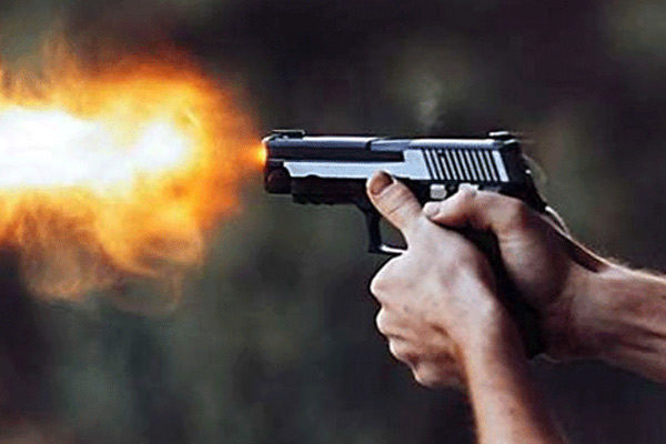 İzmir'de polislere ateş açıldı