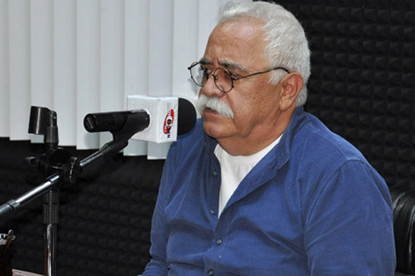 Levent Kırca hayatını kaybetti