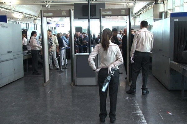 Havalimanında güvenlik üst seviyede