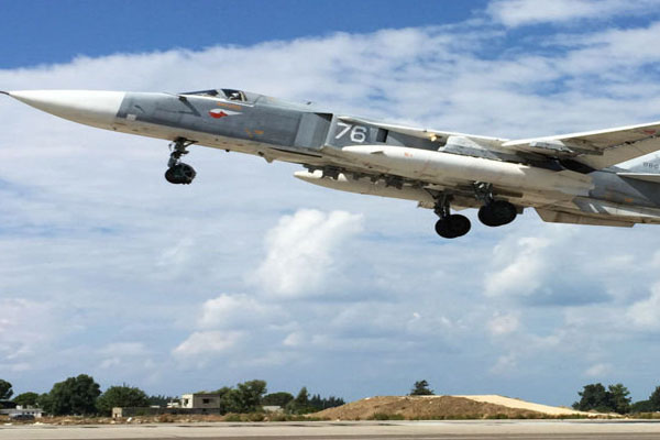 Rusya: IŞİD'in eğitim kampını vurduk