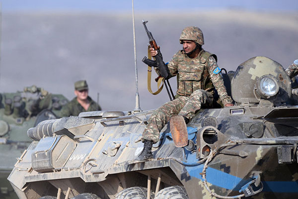 Rusya ile Ermenistan askeri tatbikata başladı