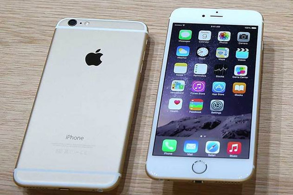 iPhone 6S'in geliş tarihi ertelendi