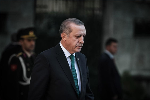 FT: AB Erdoğan'ı hediyelere boğacak