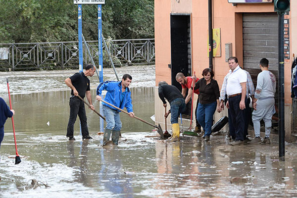 İtalya'da sel faciası: 3 ölü