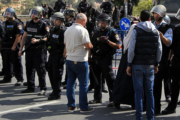 Mescid-i Aksa'ya giriş engeli