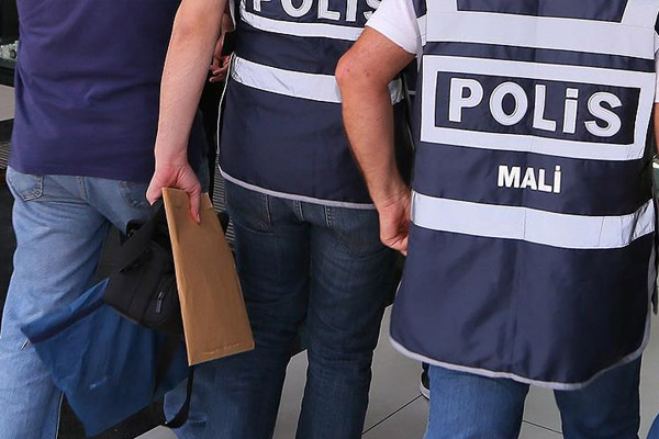 Diyarbakır'da 61 kişiden 8’i tutuklandı