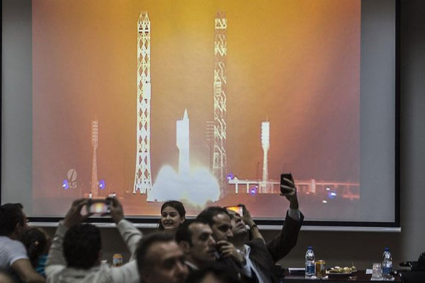 Türksat 4B uydusu fırlatıldı