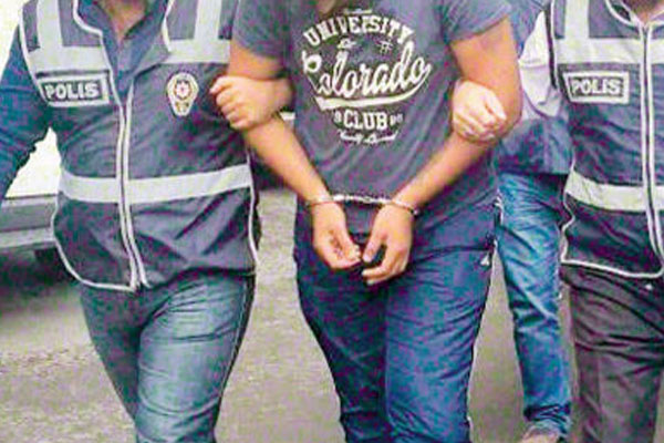 İzmir'de fidyeci operasyonu