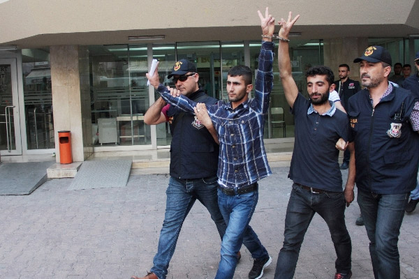 Sansasyonel eylem planı yapanlar yakalandı