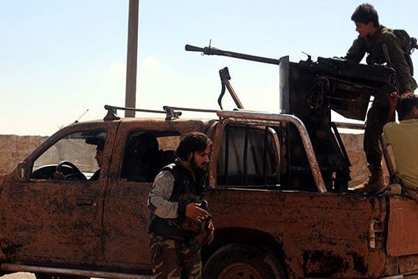 Muhaliflerden Esed güçlerine darbe