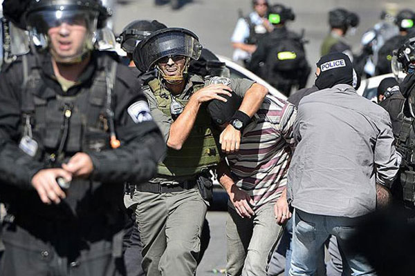 Batı Şeria'da 17 Filistinli gözaltına alındı