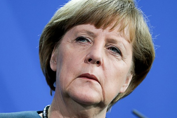 Türkiye'yi Merkel'e şikayet ettiler