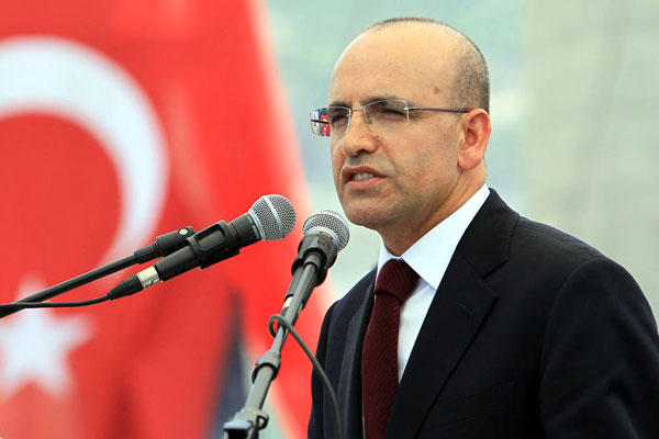 Şimşek: Demokraside silaha, baskıya yer yok