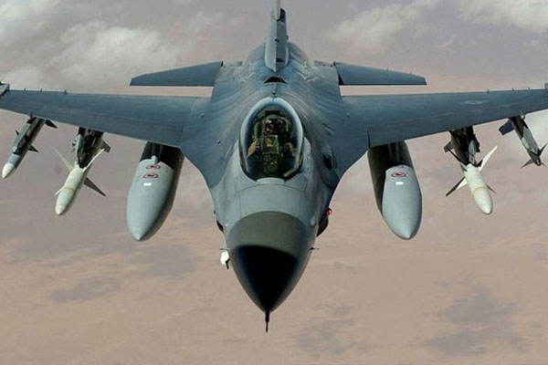 Afganistan’da ABD F-16’sı vuruldu