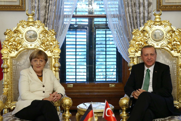 Saray'daki koltukların sırrı çözüldü