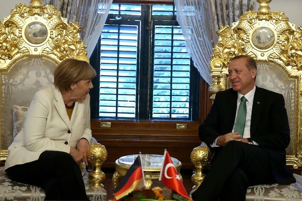 FT: Erdoğan'ın gülmesine şaşırmamalı