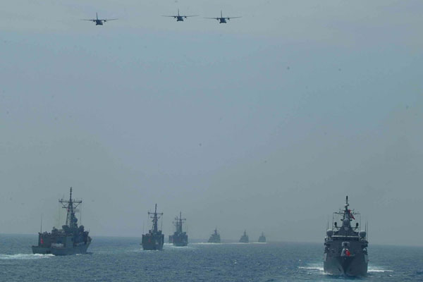 Akdeniz'de büyük tatbikat