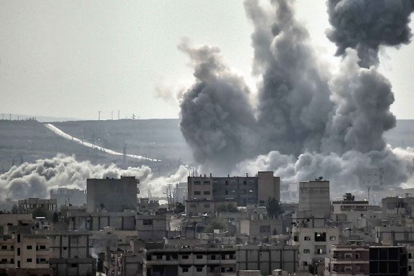 Kanada savaş uçaklarını geri çekiyor