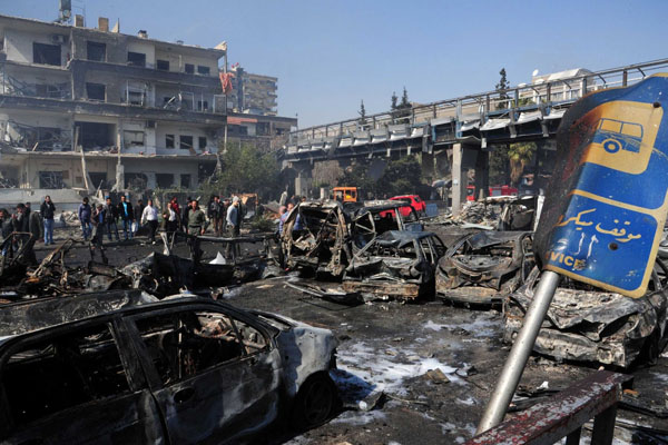 Fransa'ya 'Esed'i cezalandırın' çağrısı