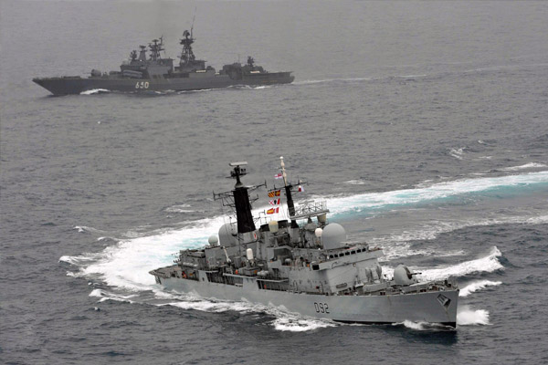 Esed'e 100 gemilik dev destek