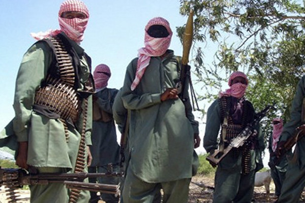 700 militan Kenya'ya girdi