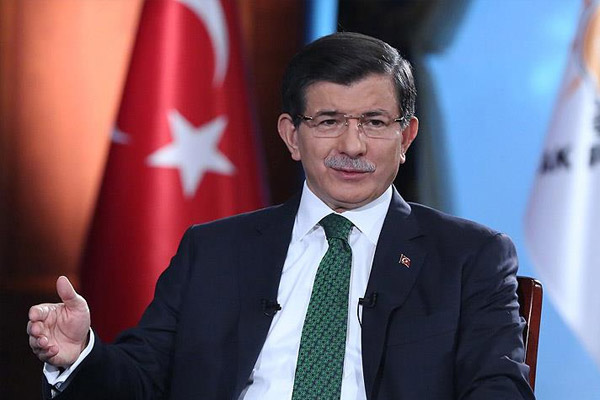 Davutoğlu Facebook canlı yayınına çıkıyor