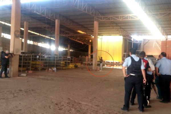 Manisa'da kadını öldürdü, 15 saat polise direndi