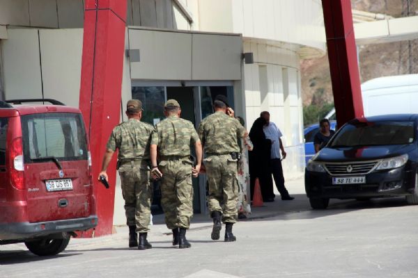 Valilikten zehirlenen askerlere ilişkin açıklama geldi