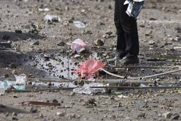 Yemen'de pazara bombalı saldırı