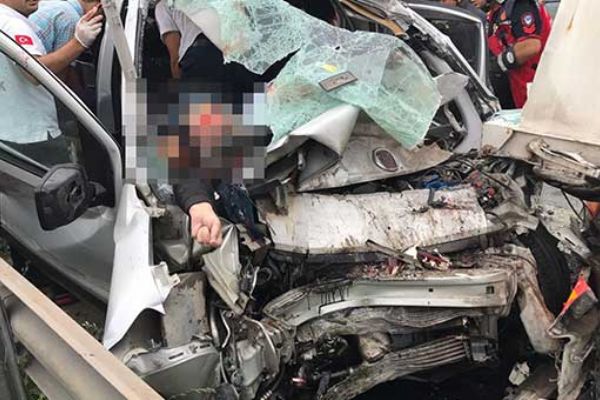 TEM'de kaza: 4 ölü