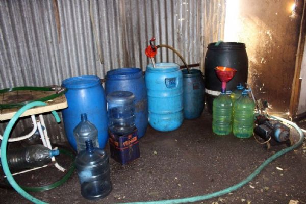 Manisa'da kaçak akaryakıt operasyonu: 8 kişi gözaltına alındı