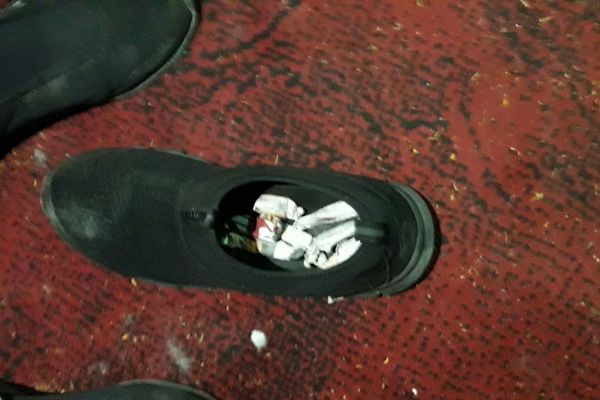 Balıkesir'de ayakkabının içinden uyuşturucu çıktı