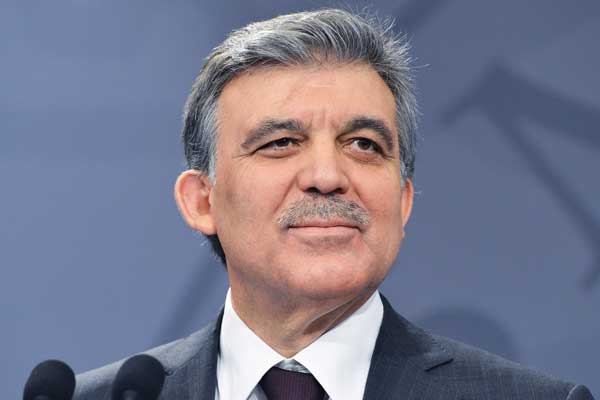 Gül'den AK Parti'ye 'kuruluş dönemi' mesajı